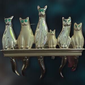 Vintage AJC 6 Green Eyed Cats with Swinging Tails on a Shelf Brooch